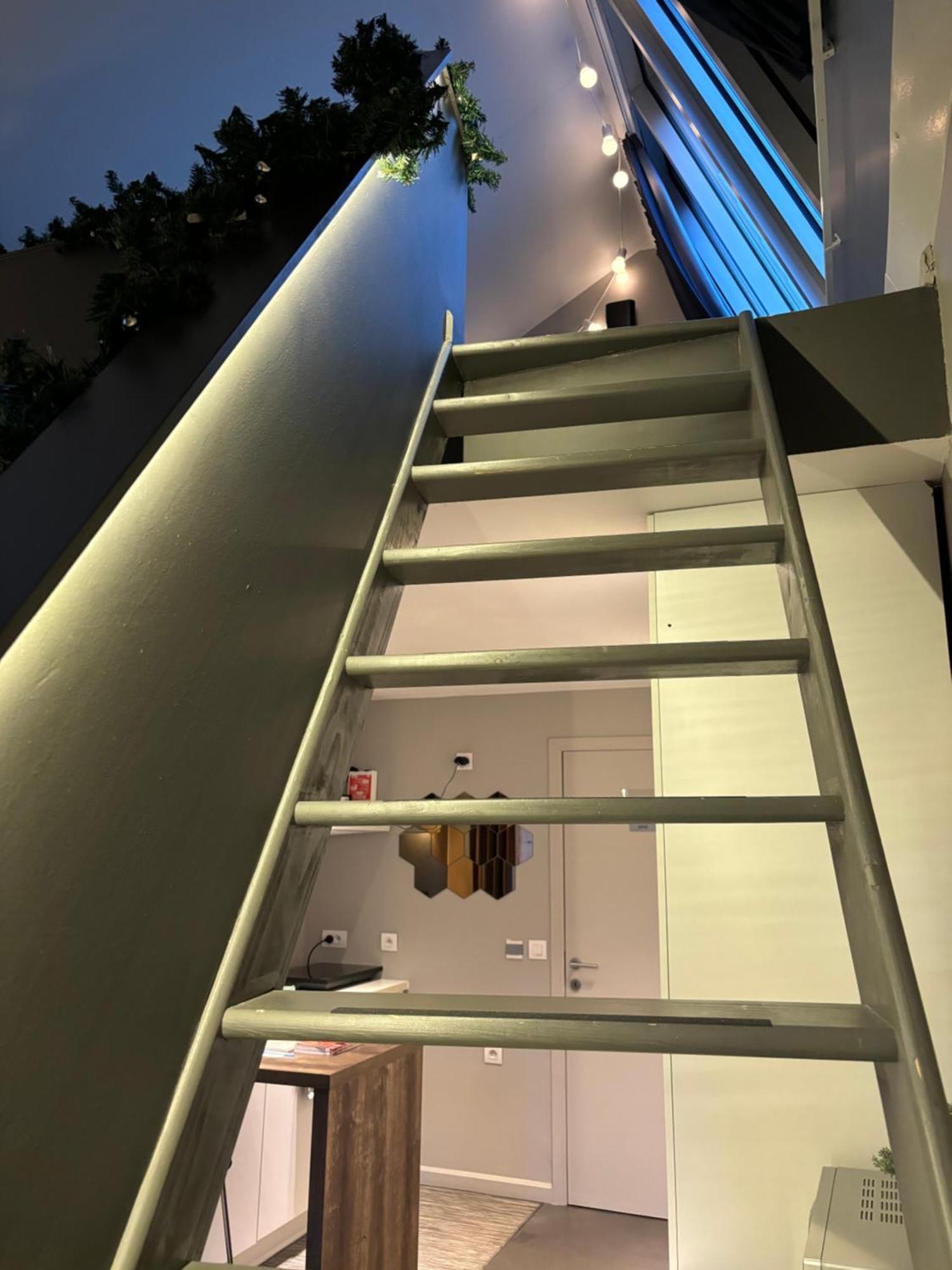 Guesthouse De Loft บรูจส์ ภายนอก รูปภาพ