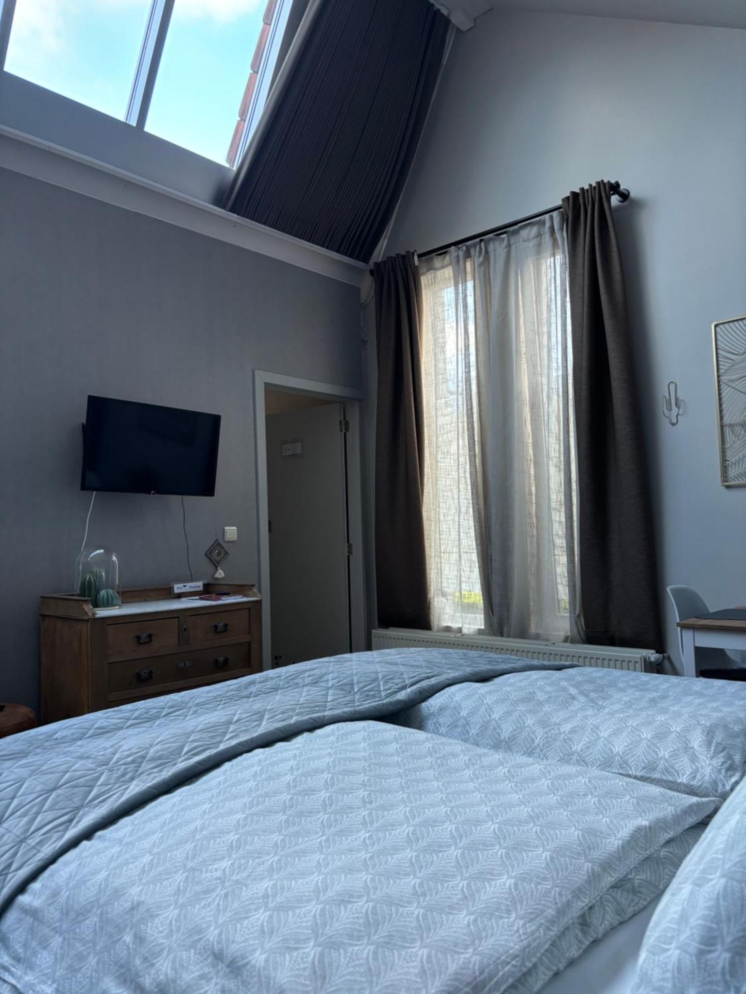 Guesthouse De Loft บรูจส์ ภายนอก รูปภาพ