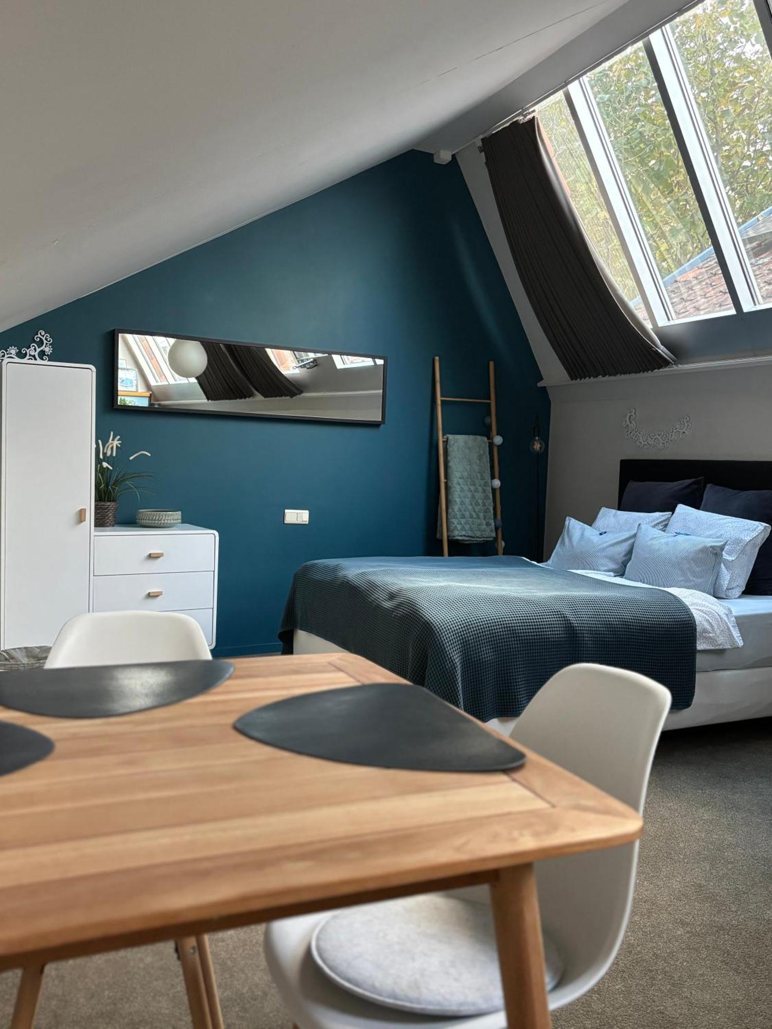 Guesthouse De Loft บรูจส์ ภายนอก รูปภาพ